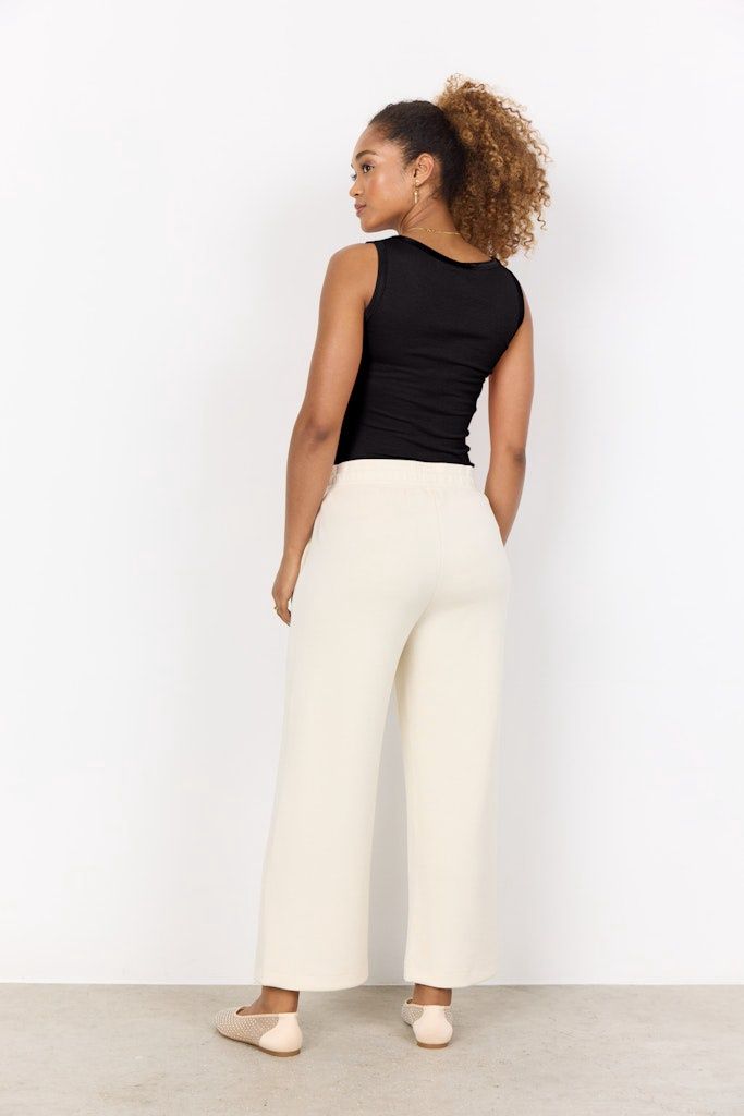 Banu Pants in Cream