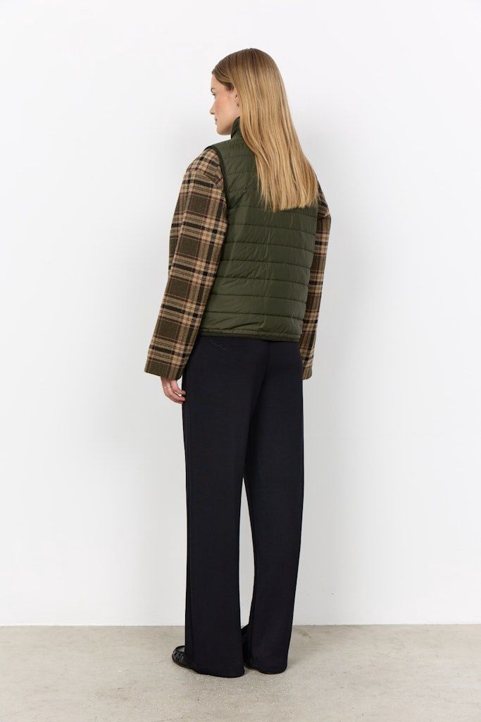 Benete Waistcoat in Forest Night