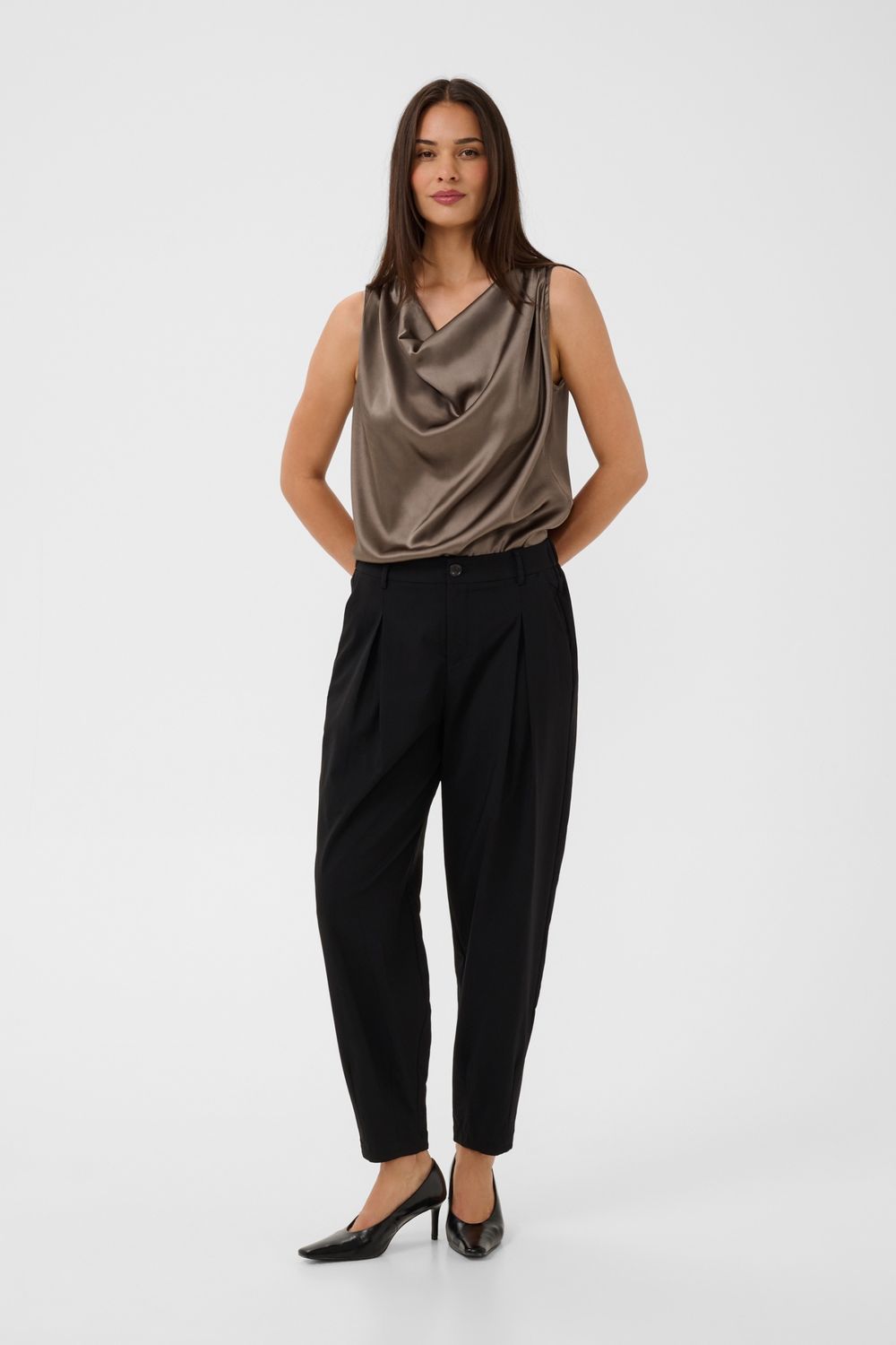 Jamie Pants in Black