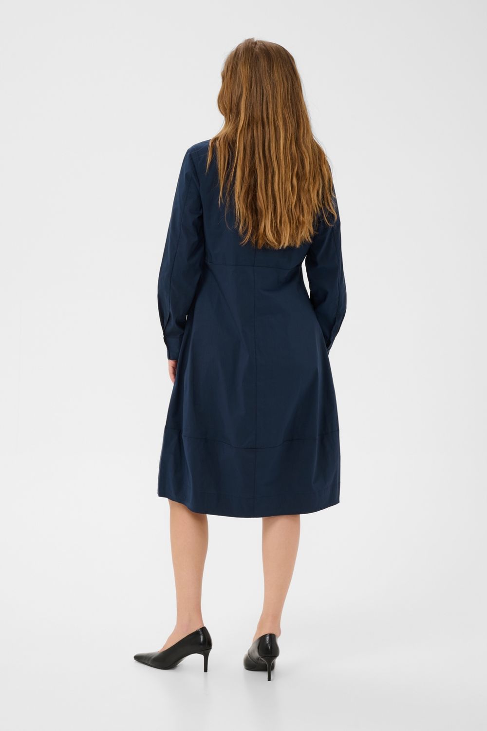 Daiva Antoinett Dress in Blue Iris