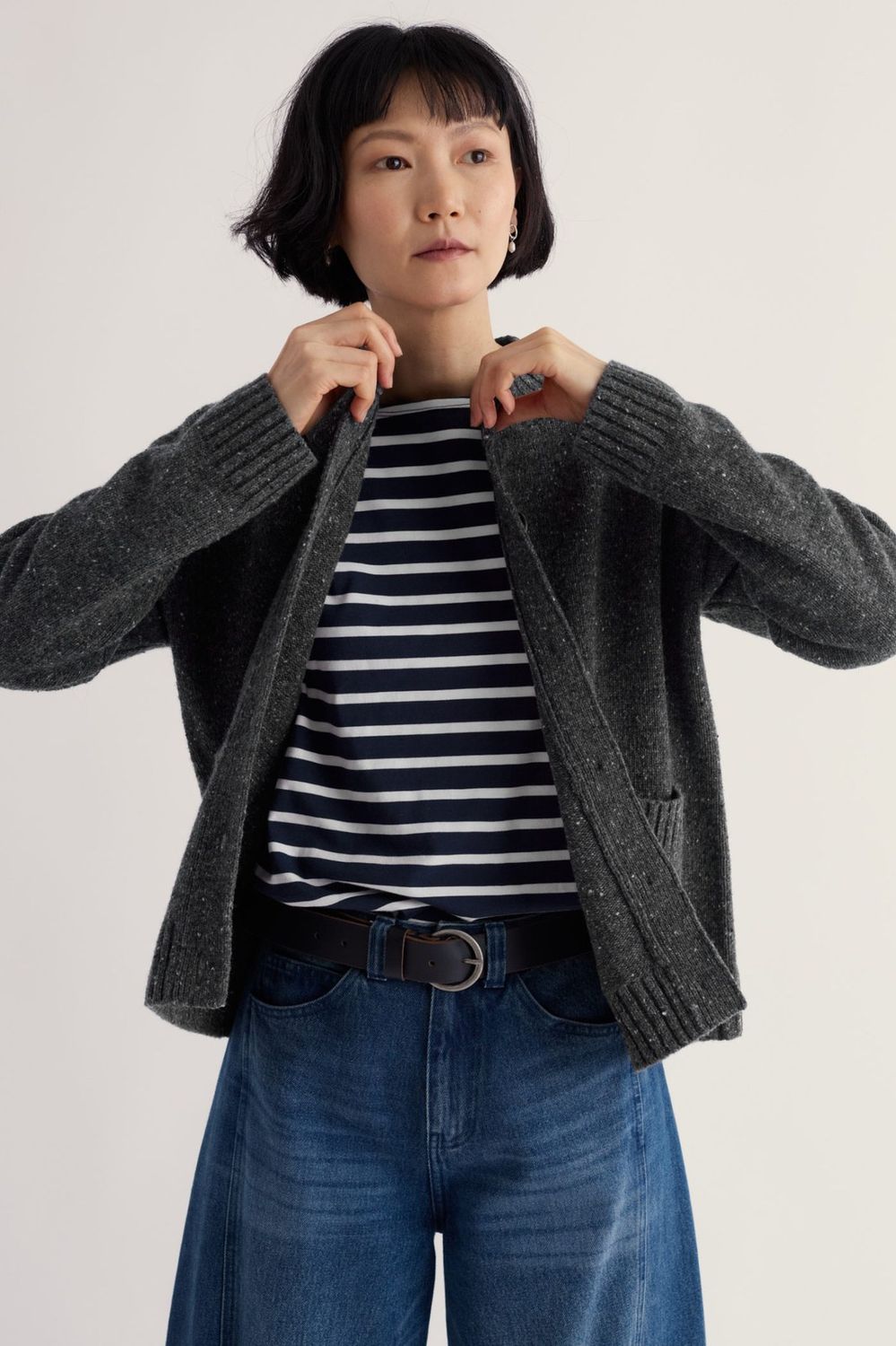 Harbour Sands Cardigan in Coal