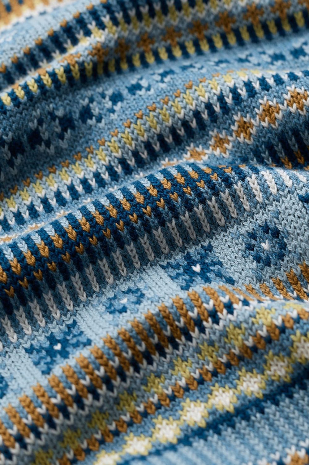 Cove Cottage Vest in Carved Relief Cadet Multi
