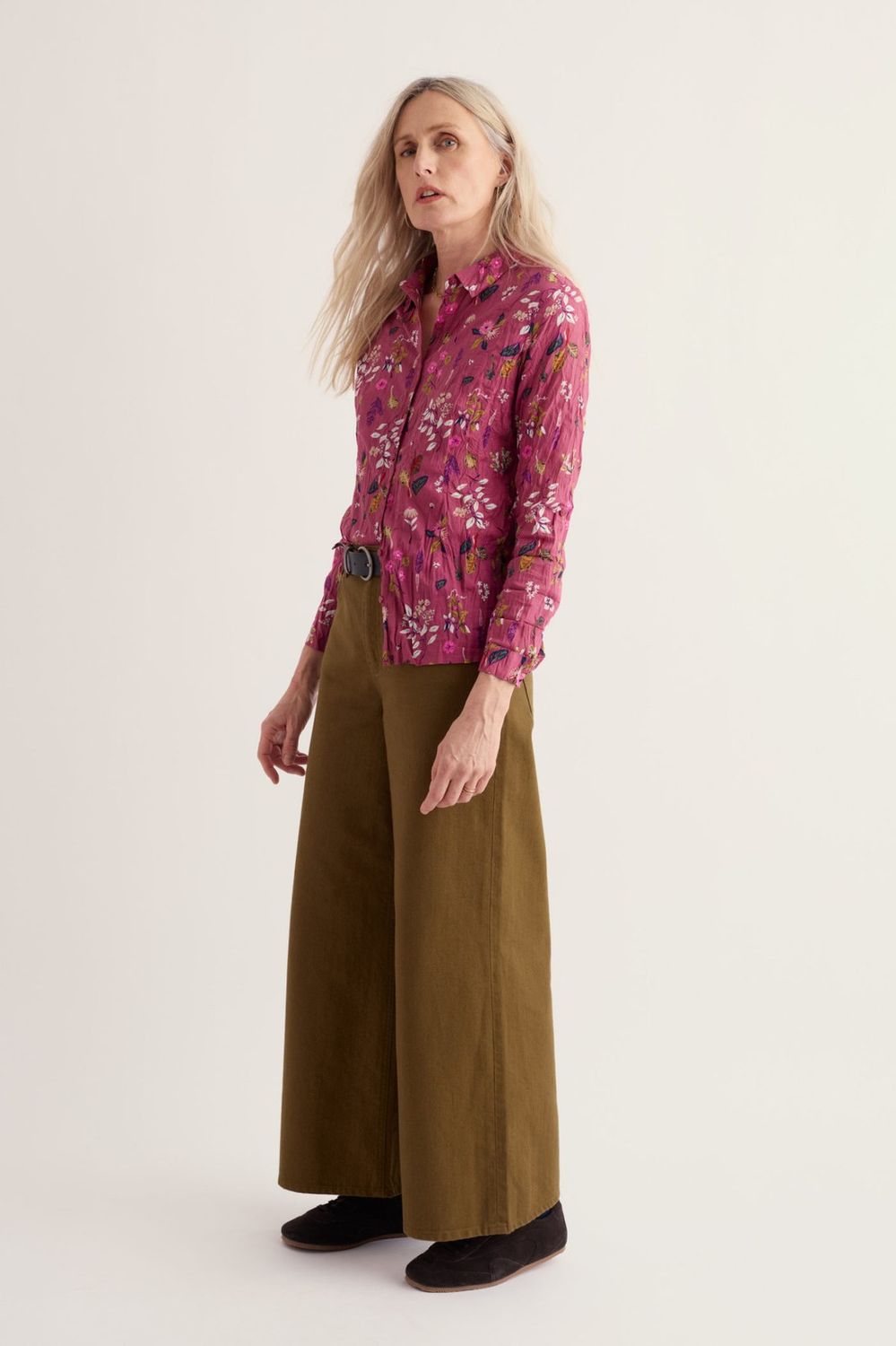 Larissa Shirt in Flora Study Rosa