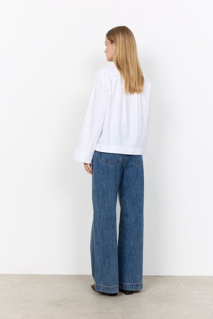 Netti Blouse with Button Details in White