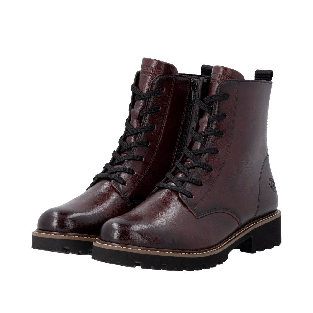Hazel Leather Boots in Red