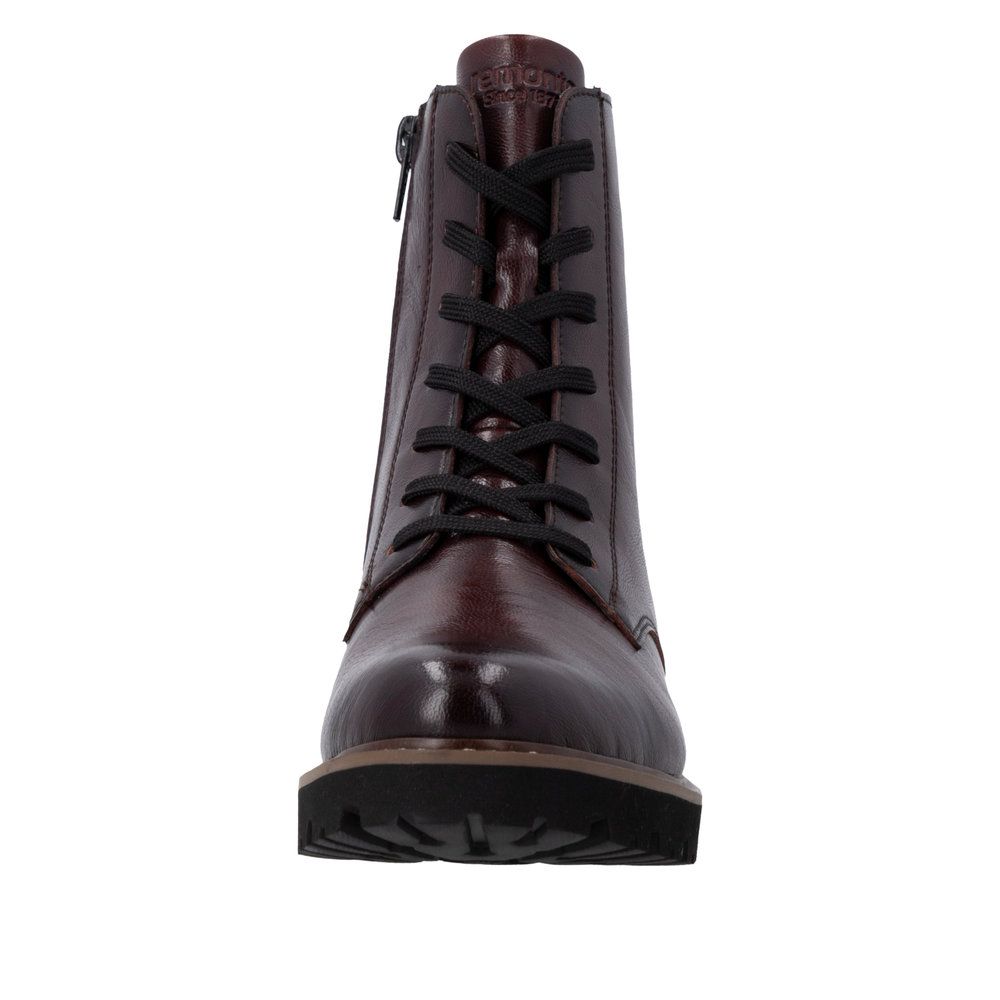 Hazel Leather Boots in Red