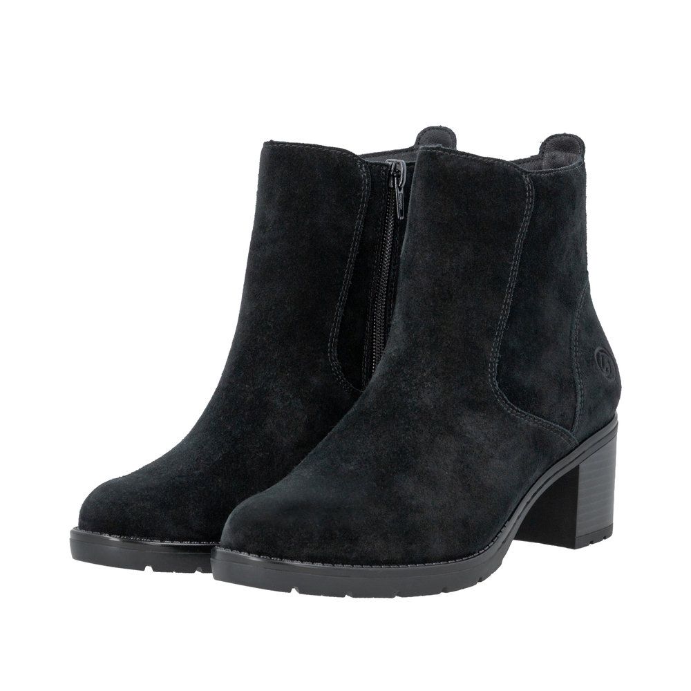 Clara Leather Boots with Heels in Black