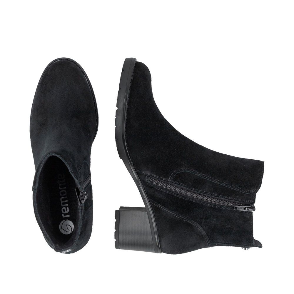 Clara Leather Boots with Heels in Black