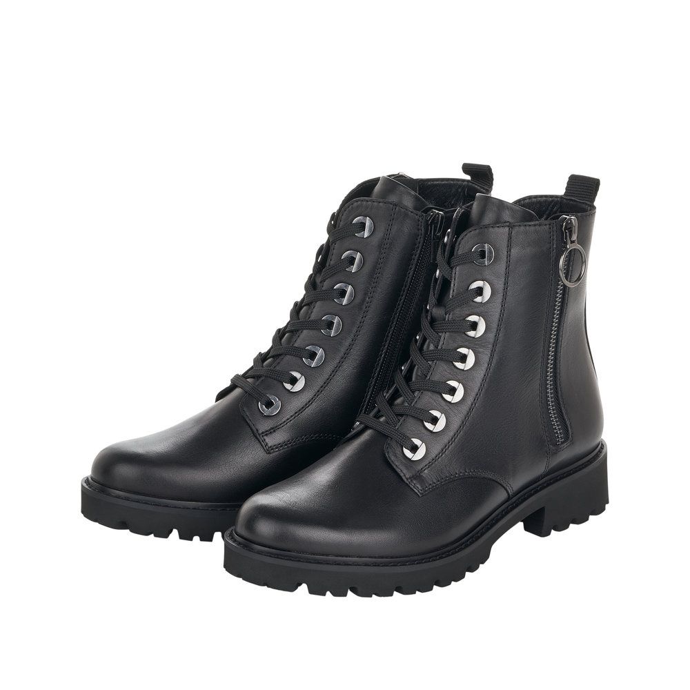 Phoebe Leather Boots in Black