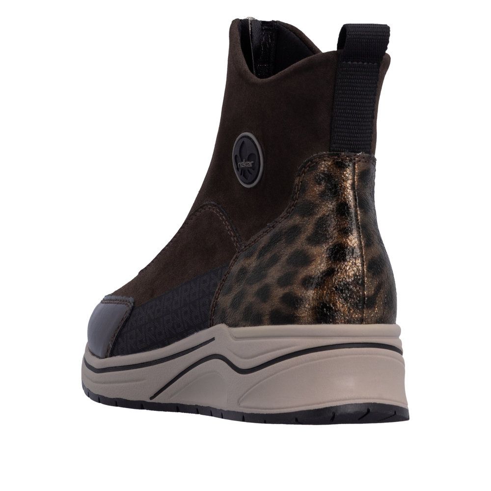 Eleanor Ankle Boots with Front Zipper in Brown
