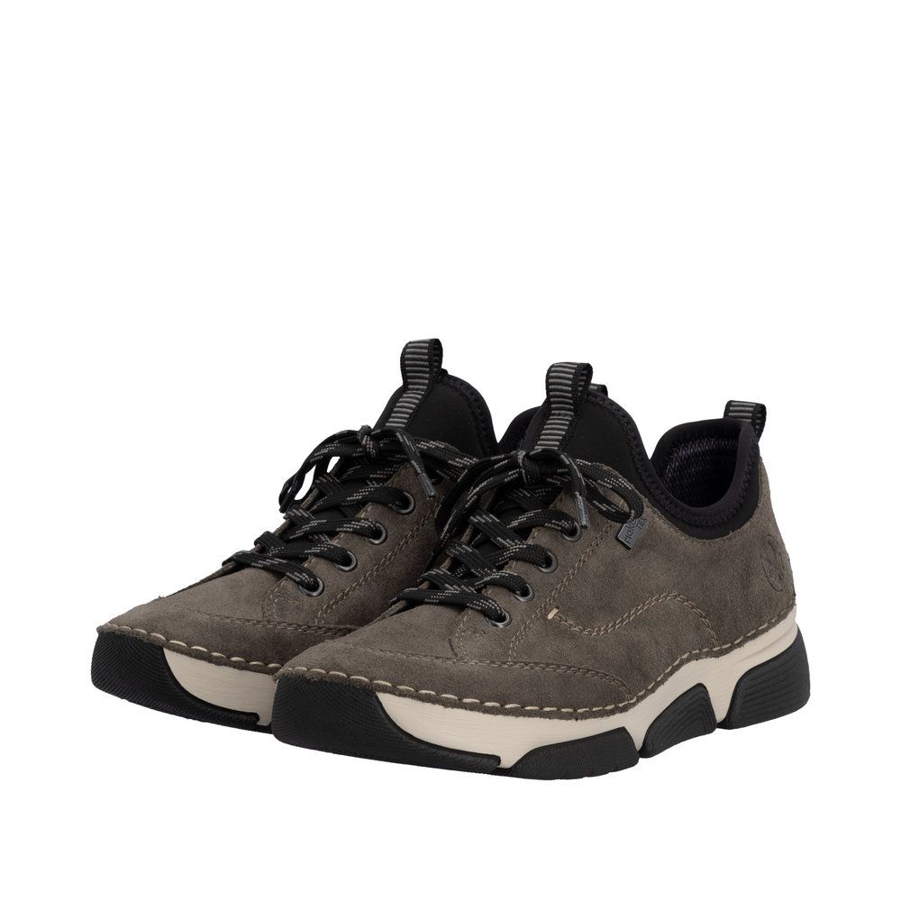 Poppy Sneakers in Black