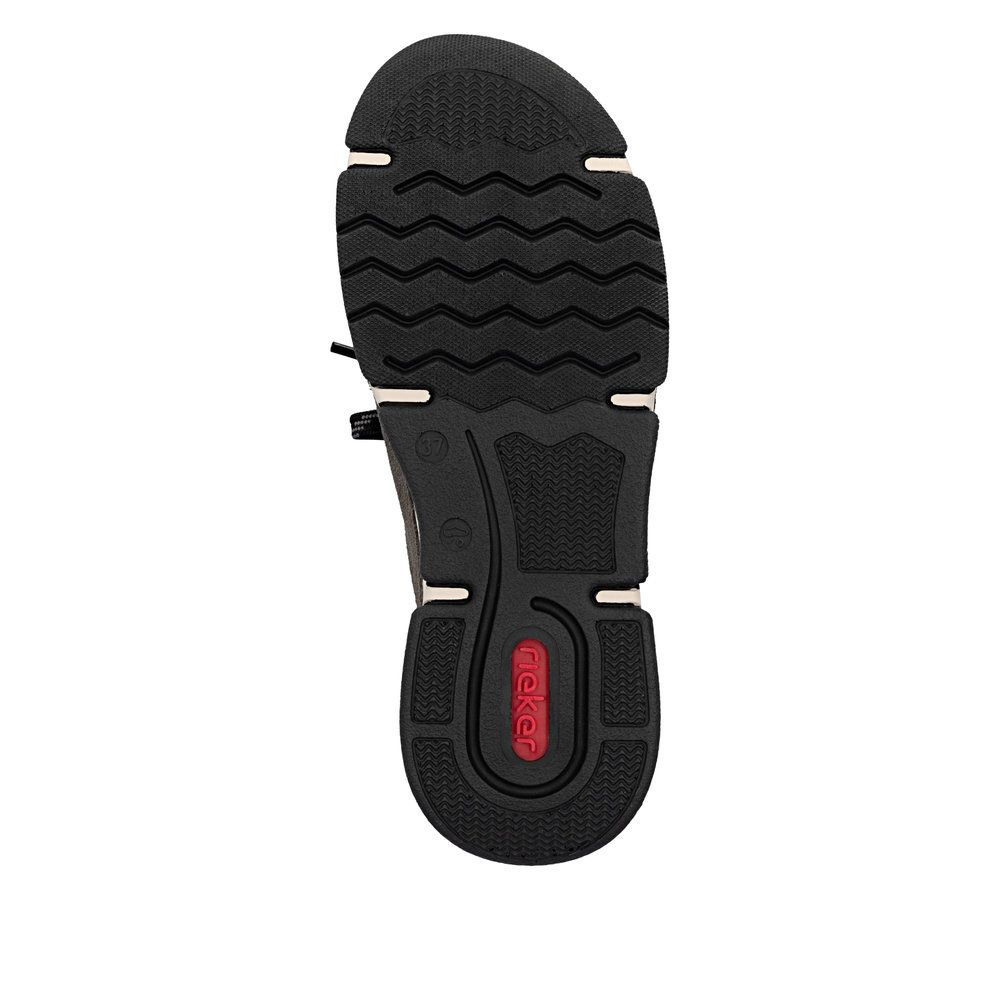 Poppy Sneakers in Black