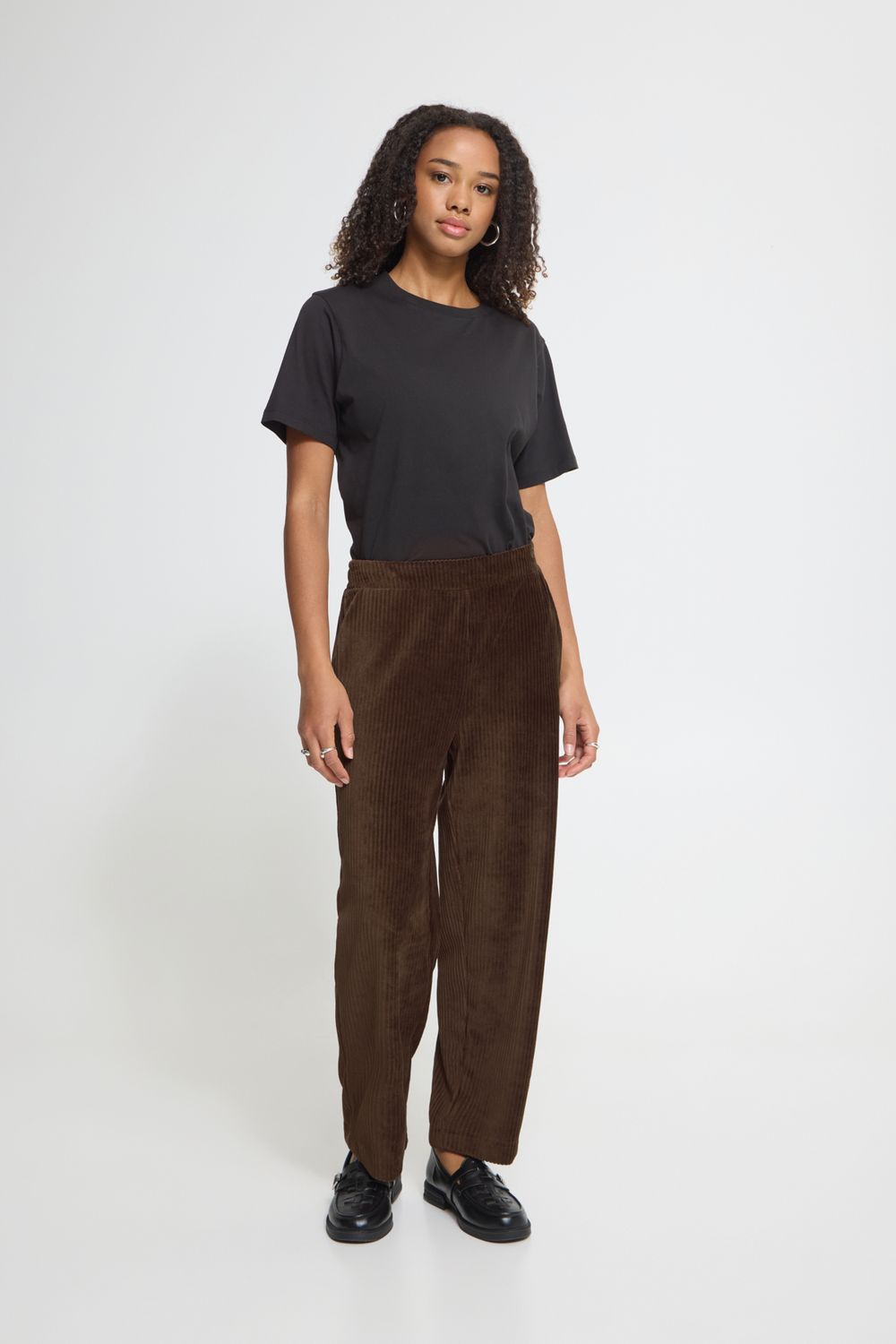 Tamary Cropped Trousers in Chicory Coffee