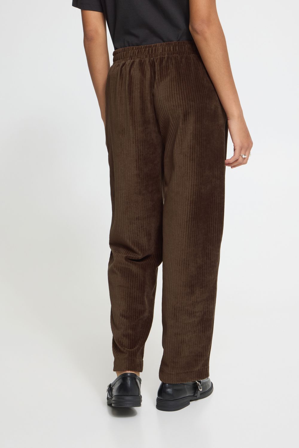 Tamary Cropped Trousers in Chicory Coffee