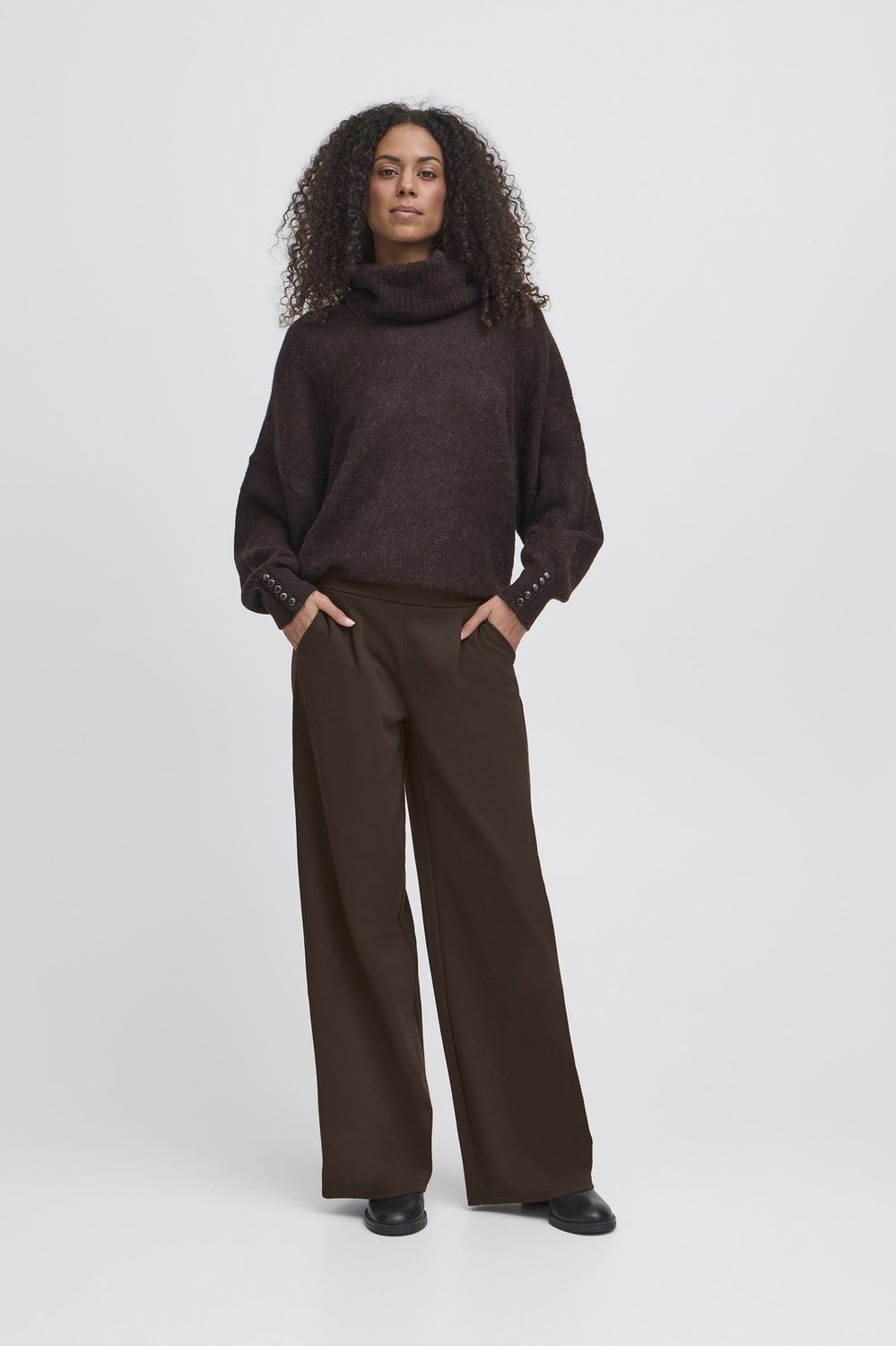 Kate Sus Long Wide Trousers in Chocolate Torte