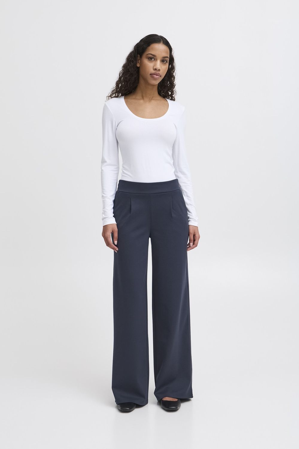 Kate Sus Long Wide Trousers in Total Eclipse