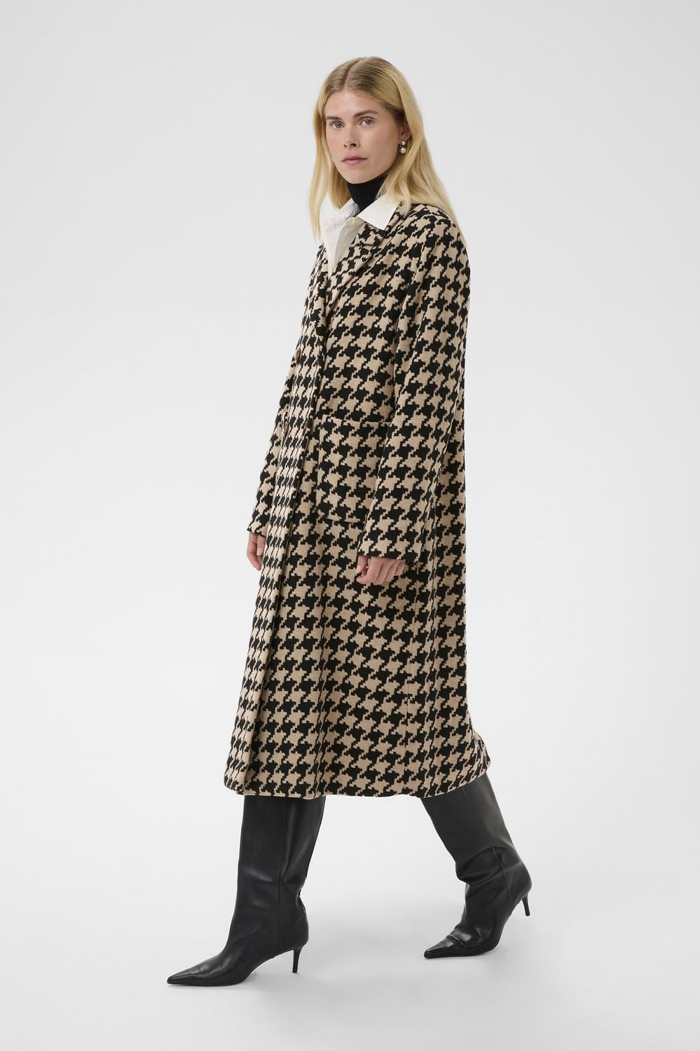 Kilara Long Coat in Black