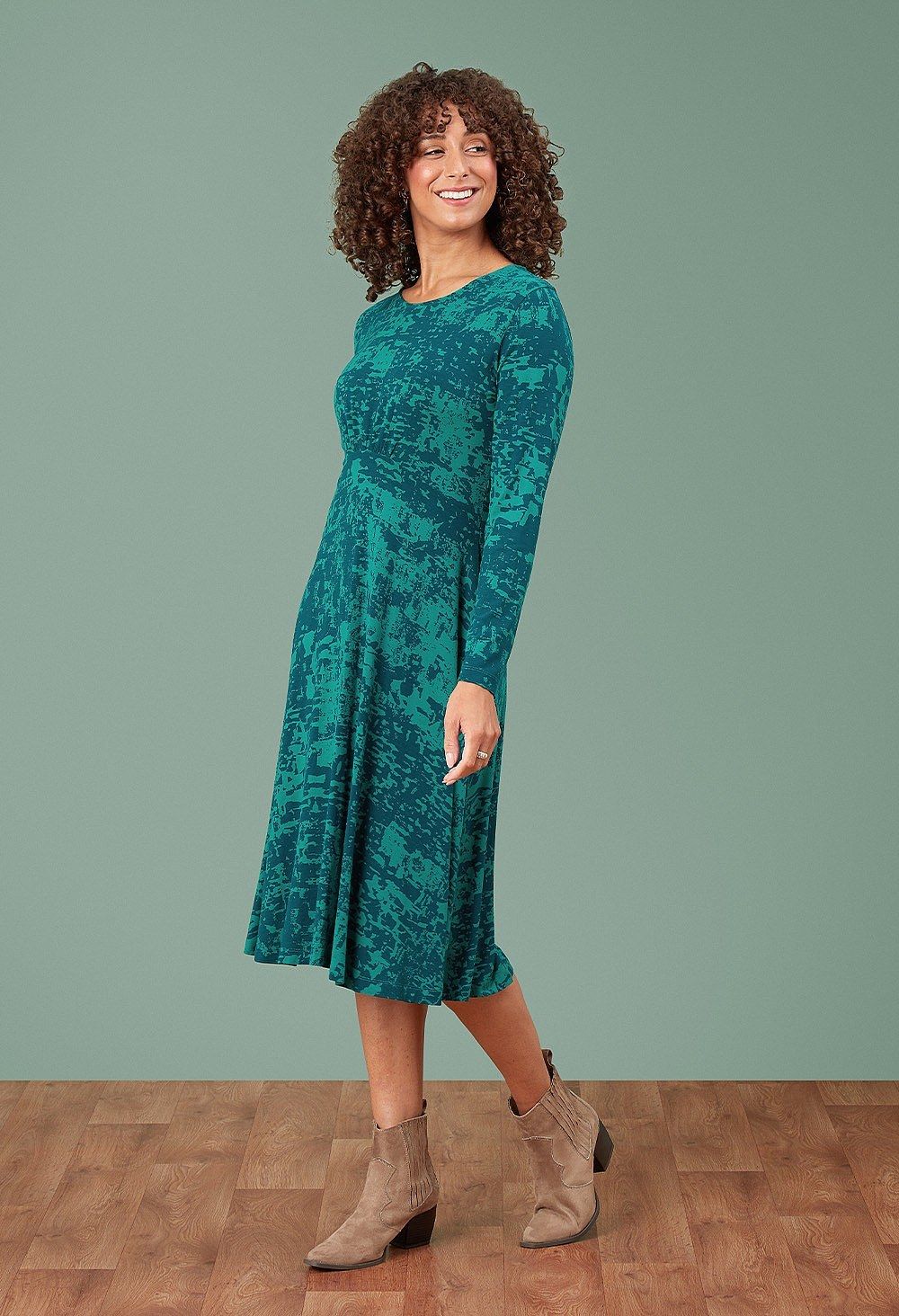 Talianna Dress Arty Abstract in Teal Mix
