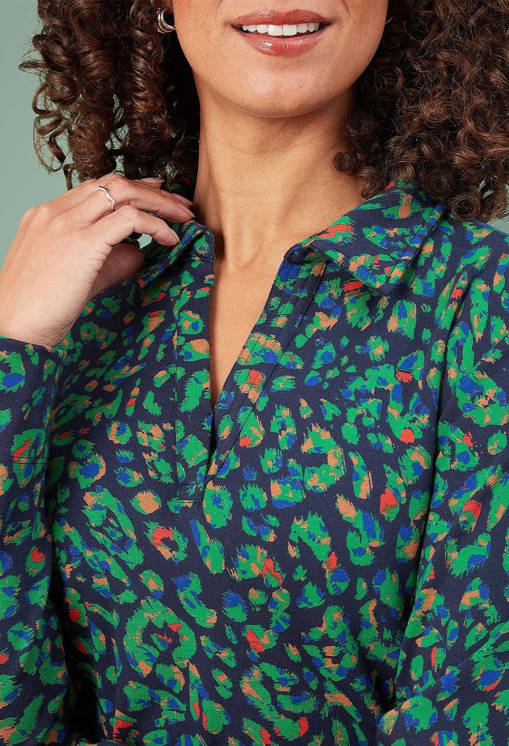 Cassia Top Brushed Leo in Multicolour