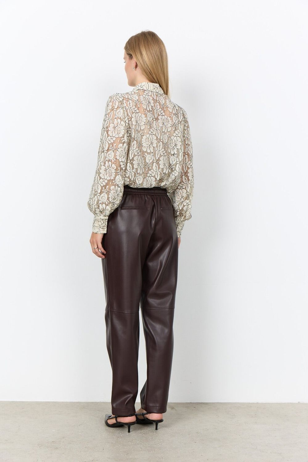 Beckie Pants in Chocolate Plum