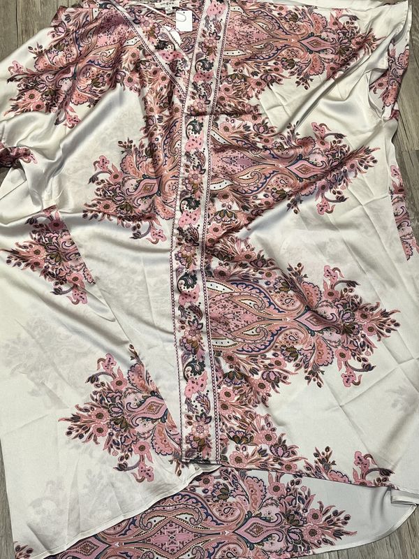 Cream and Pink Top S/M