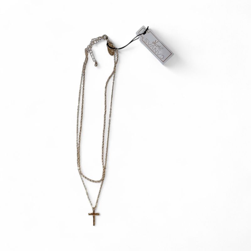 Mia twisted Rope Cross Necklace
