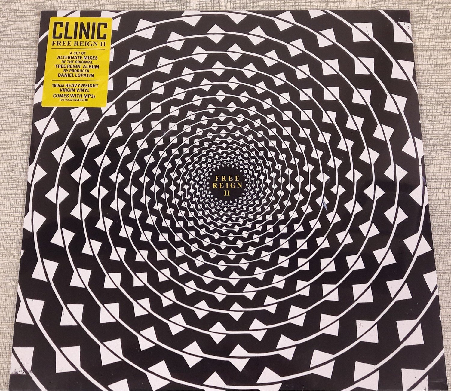 CLINIC - 'FREE REIGN II'