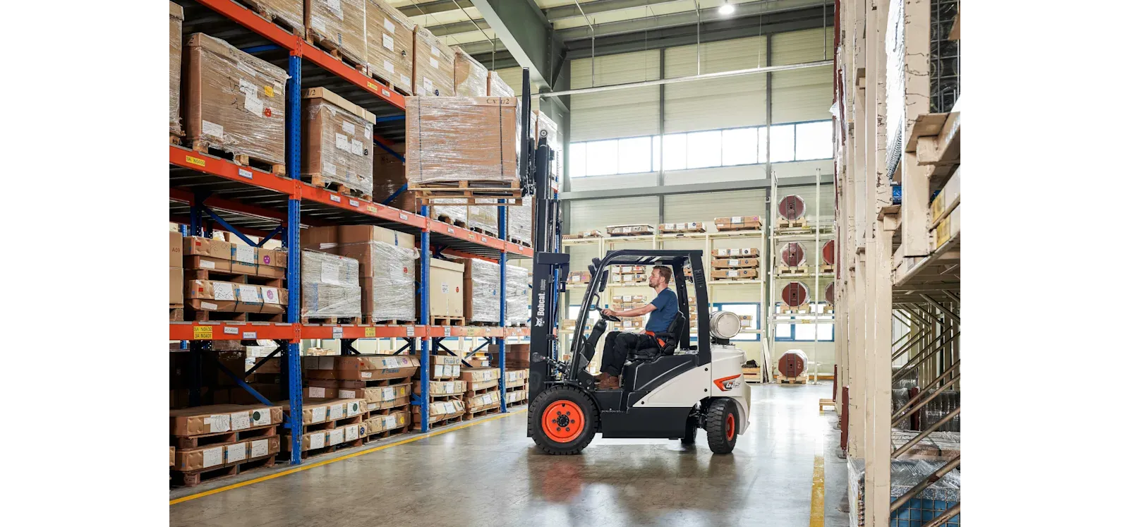 Carrelli elevatori GPL da 2 a 3,5 tonnellate serie 7 (E)