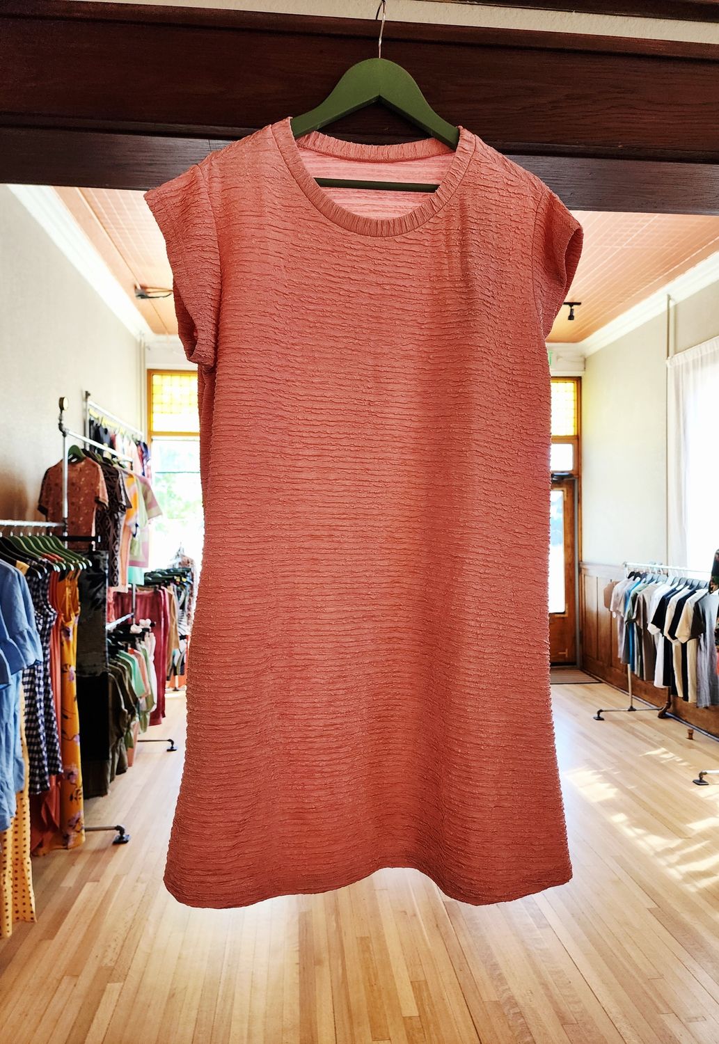 Sleeveless dress