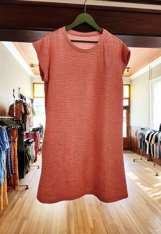 Sleeveless dress