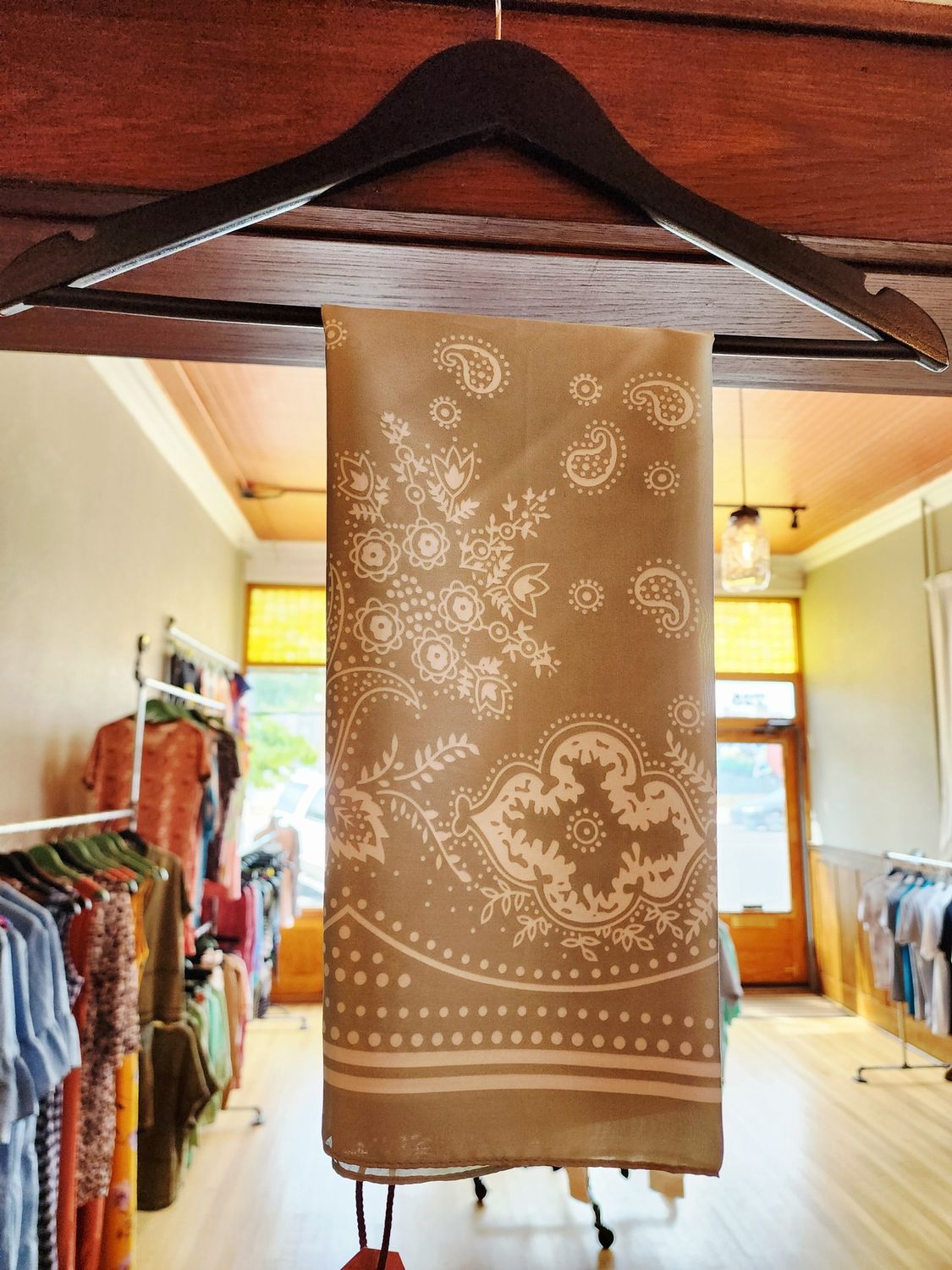 Wild rag, Colour: Light green