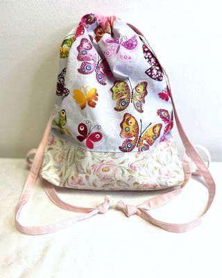 Rucksack mit Schmetterling-Motiv Rucksack mit Schmetterling-Motiv