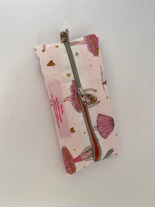Täschchen mit Ballettmotiv