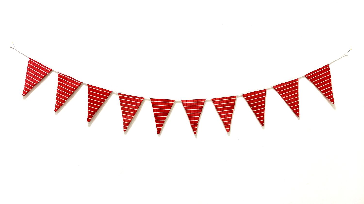 Wimpelgirlande im Landhausstil rot/weiss kariert