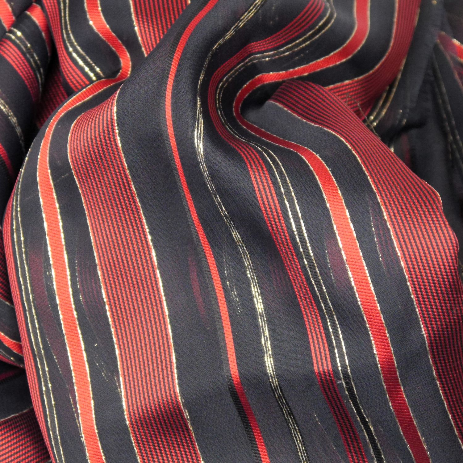 Voilé gestreift Rot-Gold-Schwarz 50 × 70 cm – Downcycling