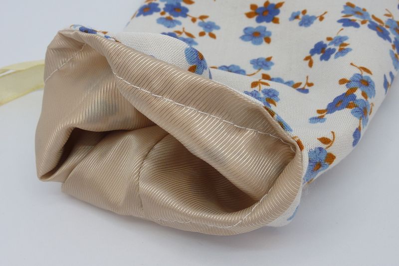 Geschenkbeutel „Kornblume“ blau-gold 19 x 13 cm