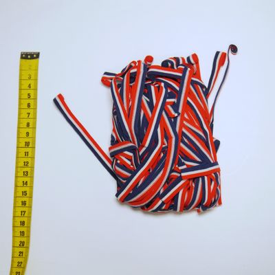 Stoffbänder Rot-Blau-Weiß gestreift aus Downcycling