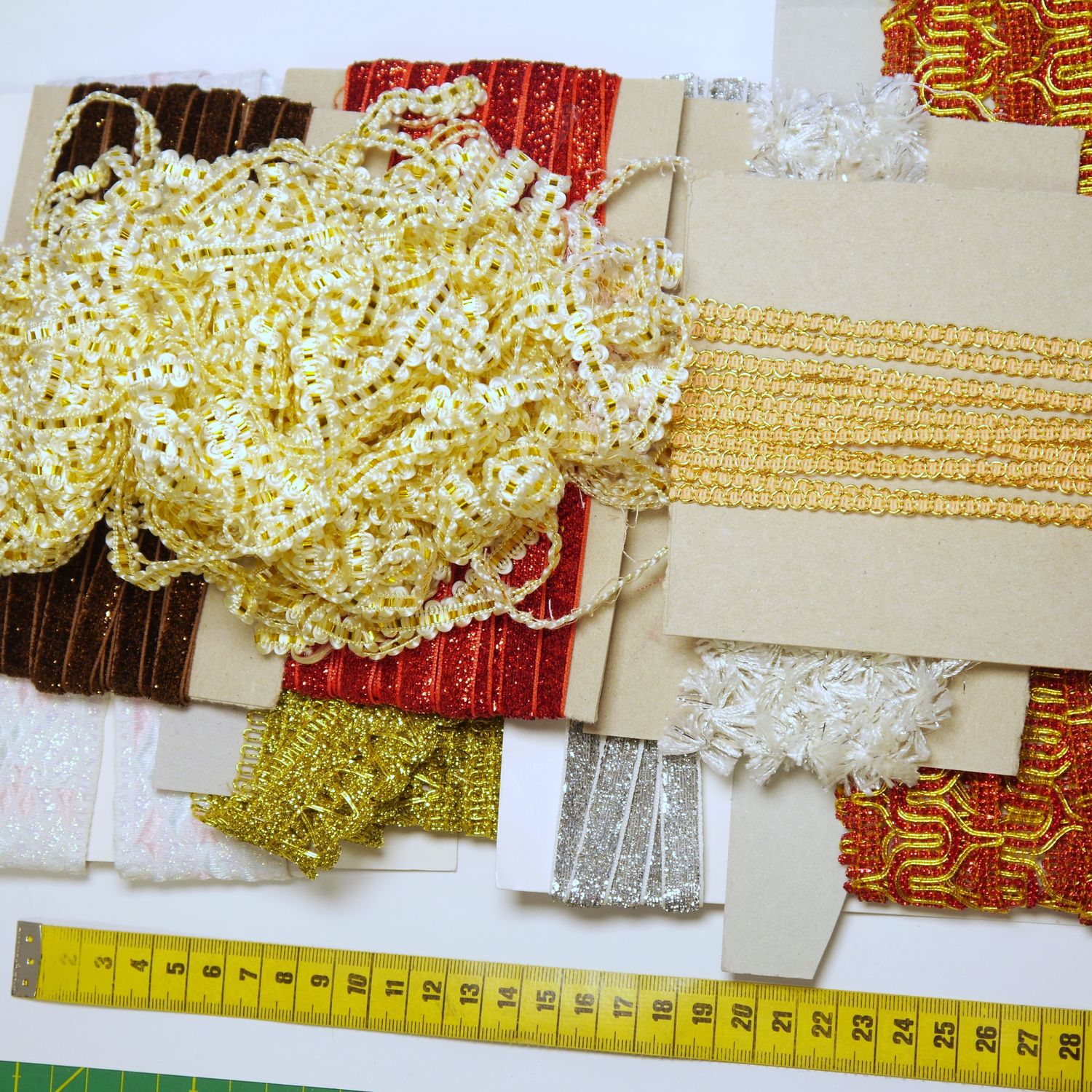 Konvolut Glitzerborten bunt gemischt