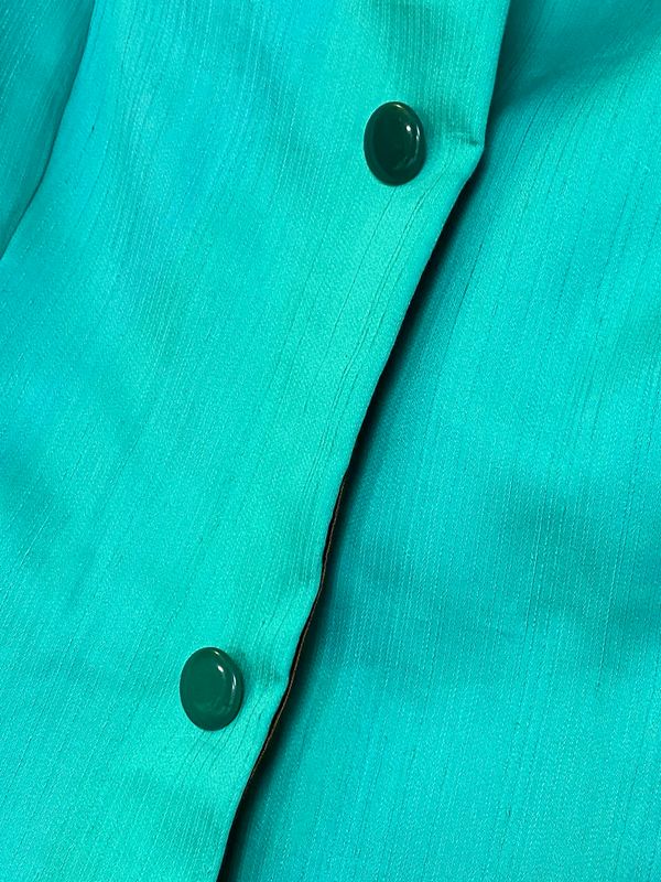 Jacke aus edler Seide – handgefertigtes Einzelstück