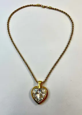 großer Vintage Herzanhänger an Kordelkette großer Vintage Herzanhänger an Kordelkette