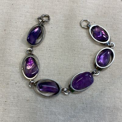 Vintage Armband mit Amethyst – violette Natursteine