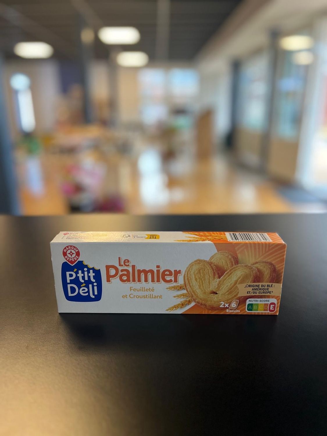 Le palmier feuilleté et croustillant/De knapperige, gelaagde palmboom