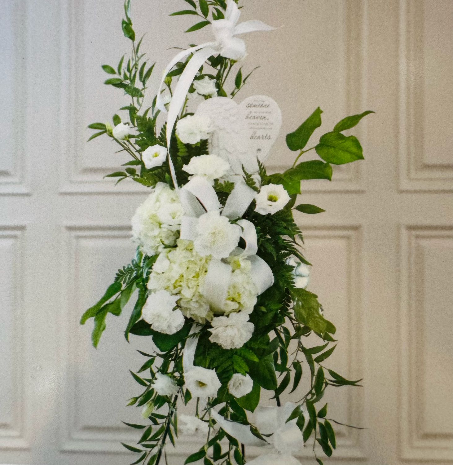 Standing Spray with Keepsake Plaque