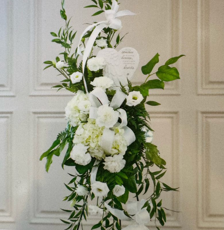 Standing Spray with Keepsake Plaque