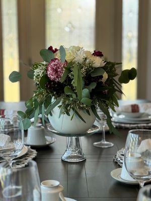 Grace &amp; Gather Fresh Floral Centerpiece