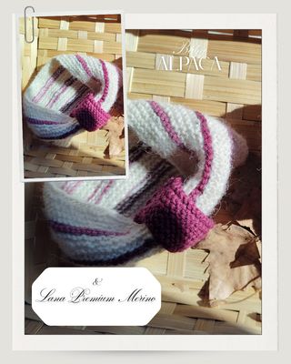 Sira- White &amp; Burgundy