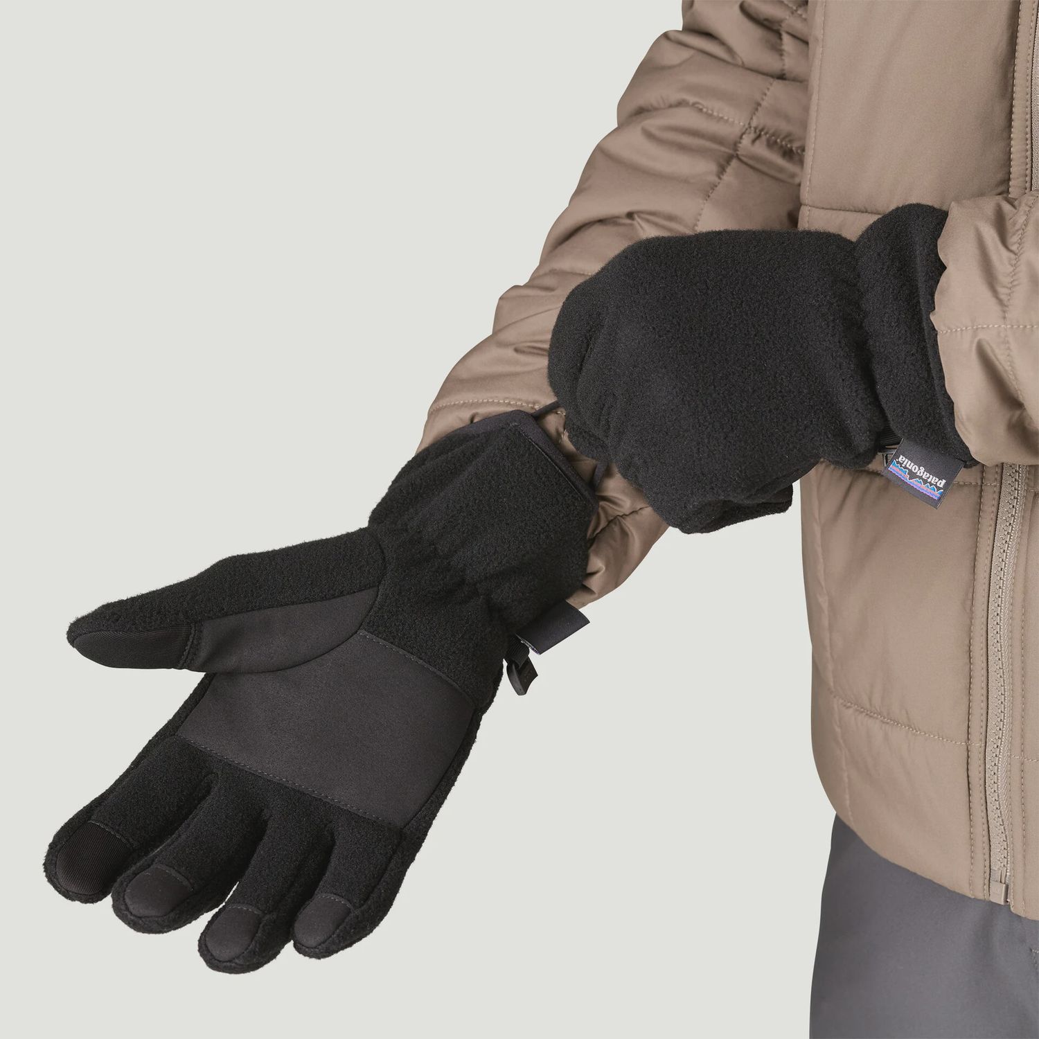 Synchilla™ Gloves, COLOR: BLACK, Size: SMALL