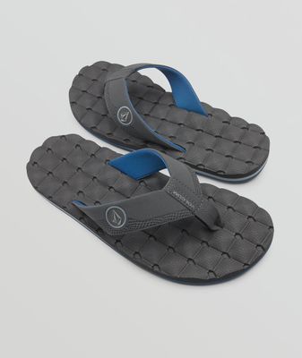 VOLCOM M's Recliner