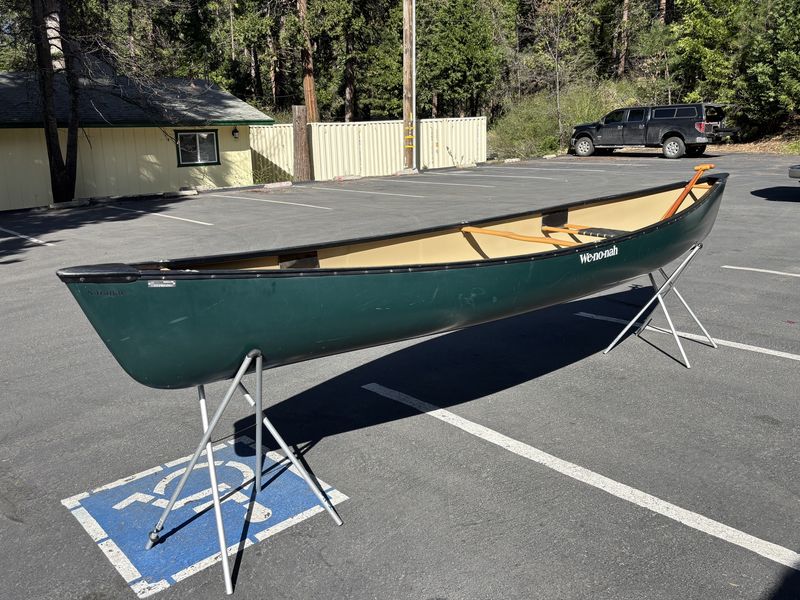 Wenonah Saranac 15' Royalex (USED)