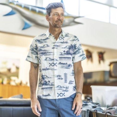 COVA M's Oceanview Woven Shirt